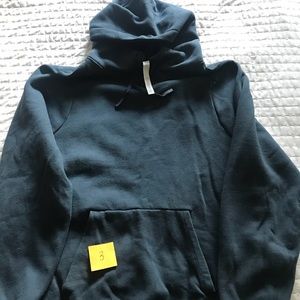 Lululemon navy women’s sweatshirt.